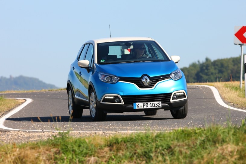 Renault Captur bazuje na modelu Clio, ale jest od niego pod każdym względem większe /materiały prasowe