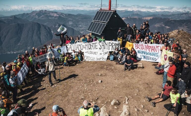 Z tego stoku narciarskiego roztaczają się wspaniałe widoki na jezioro Como.  Ale czy zmiany klimatyczne spowodowały, że jest za nisko dla śniegu?