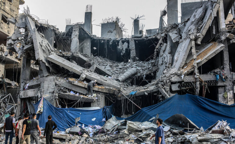 Wiadomości wojenne Izrael-Hamas: Izrael intensyfikuje naloty w Gazie