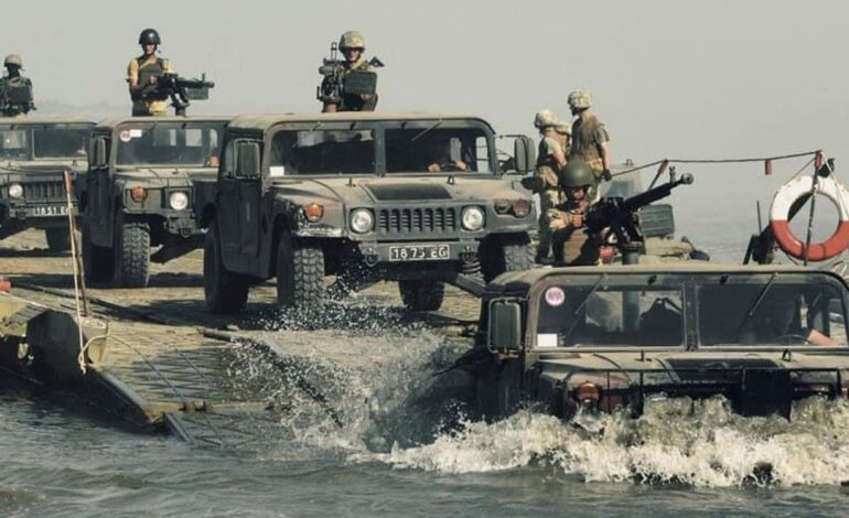 Ukraińscy żołnierze piechoty morskiej posuwają się naprzód i rozbudowują przyczółek nad Dnieprem