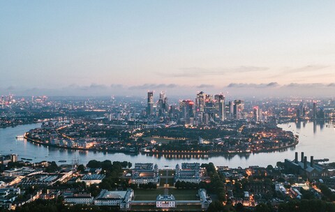 Widok z lotu ptaka na Canary Wharf