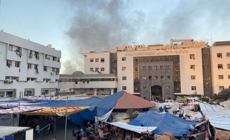 „Jesteśmy kilka minut od śmierci”: atak na szpital al-Shifa w Gazie |  Wiadomości o konflikcie izraelsko-palestyńskim