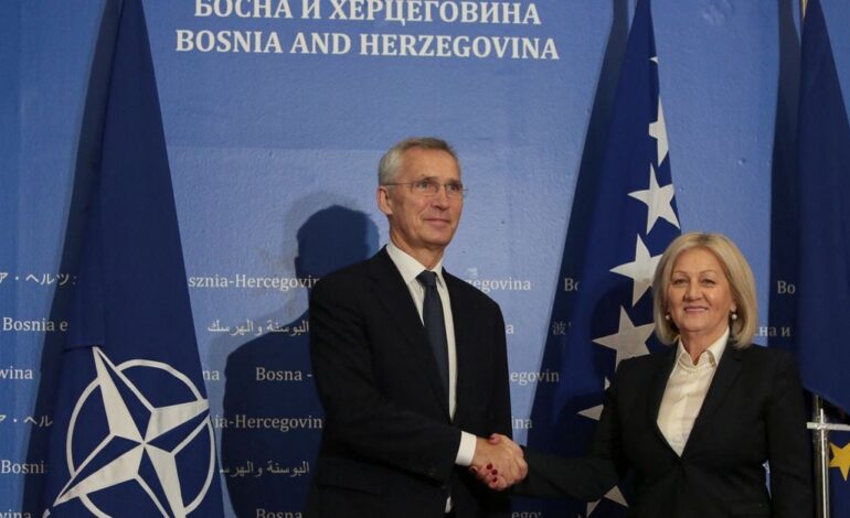 Stoltenberg z NATO zaniepokojony secesjonistyczną retoryką w Bośni