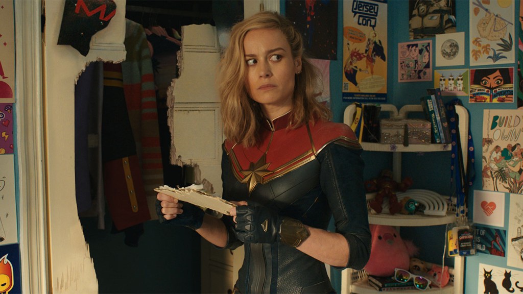 Brie Larson jako Kapitan Marvel/Carol Danvers w MARVELS