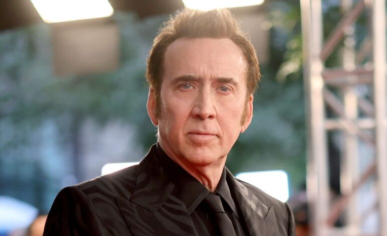 Nicolas Cage mówi, że „sztuczna inteligencja to koszmar” i krytykuje występ w „Flashu” – The Hollywood Reporter