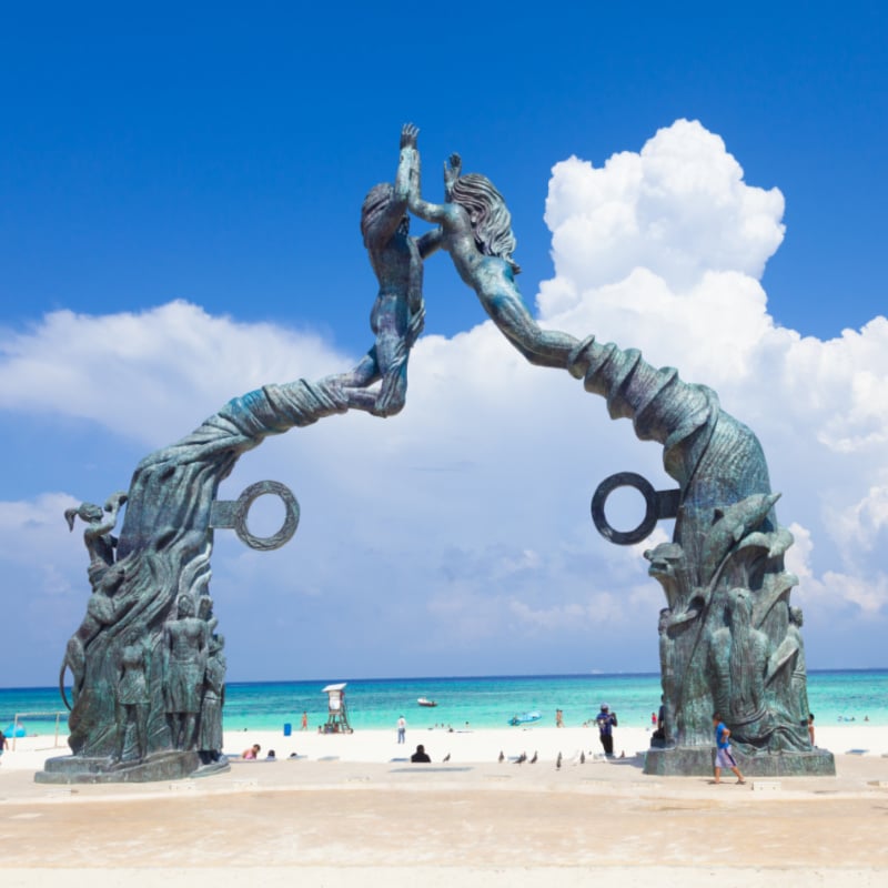 rzeźba w Playa del Carmen w Meksyku