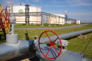 Kazachska ropa trafia do Niemiec przez rurociąg Przyjaźń, który biegnie przez terytorium Rosji, Białorusi i Polski