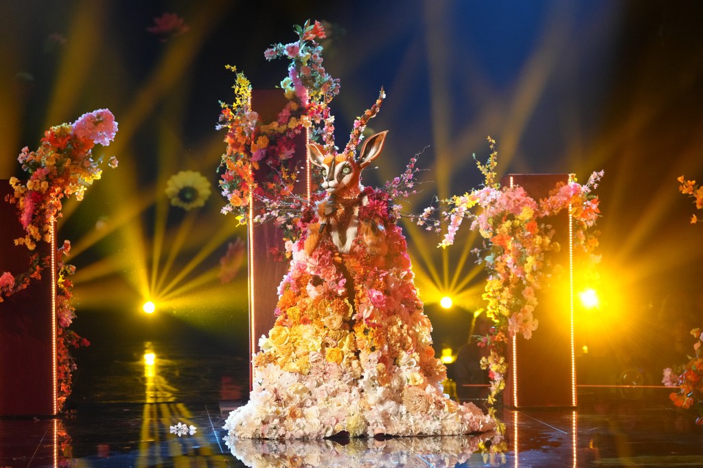 THE MASKED SINGER: Kandelabry w dwugodzinnym, finałowym odcinku sezonu THE MASKED SINGER wyemitowanego w środę, 20 grudnia (20:00–22:00 ET/PT) w stacji FOX.  CR: Michael Becker / FOX.  ©2023 FOX Media LLC.