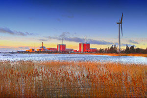 Elektrownia jądrowa Olkiluoto w Finlandii - to m.in. ona decyduje o niskiej emisyjności fińskiej energetyki.