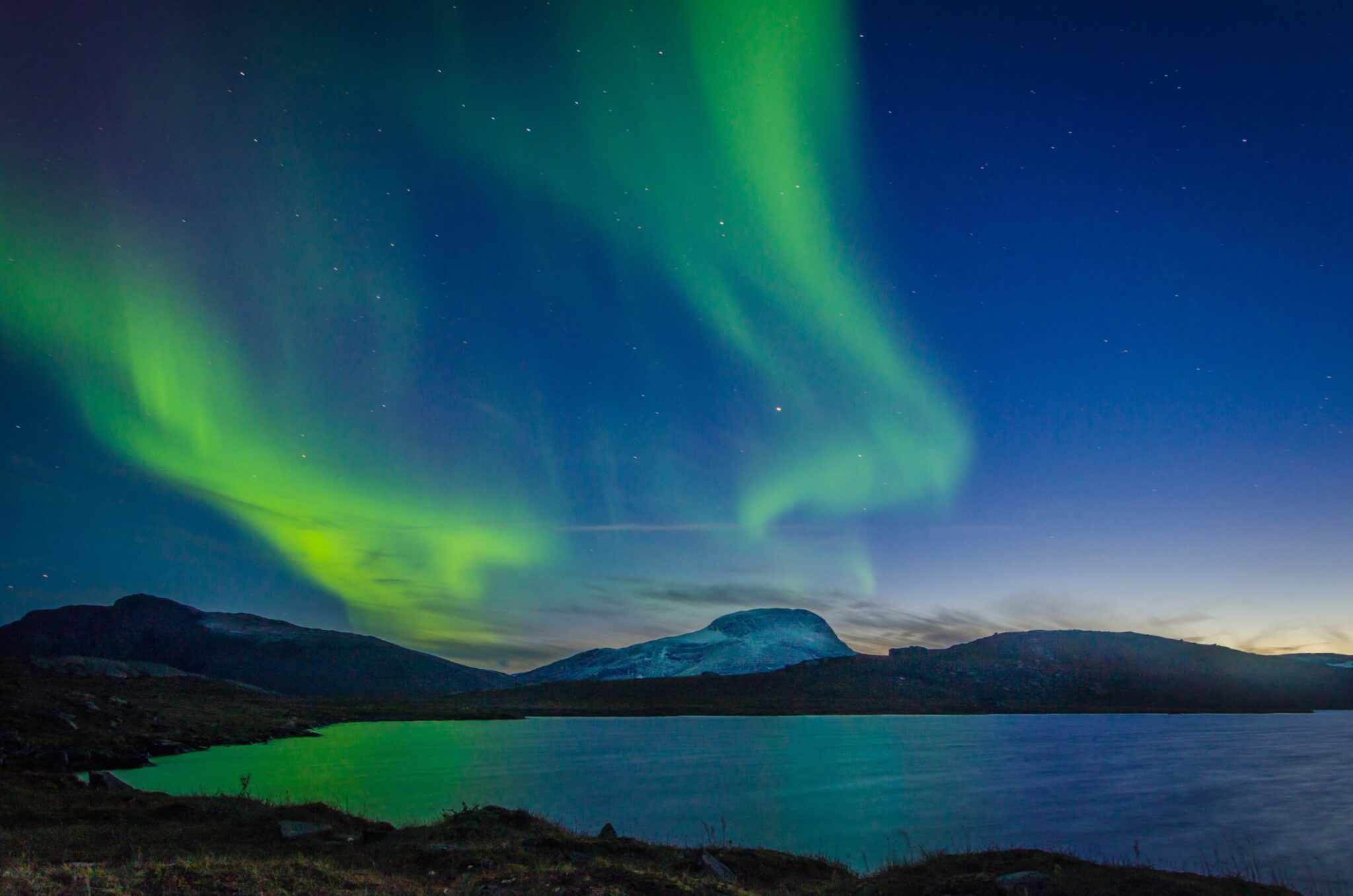 Zorza polarna w Parku Narodowym Abisko w Szwecji