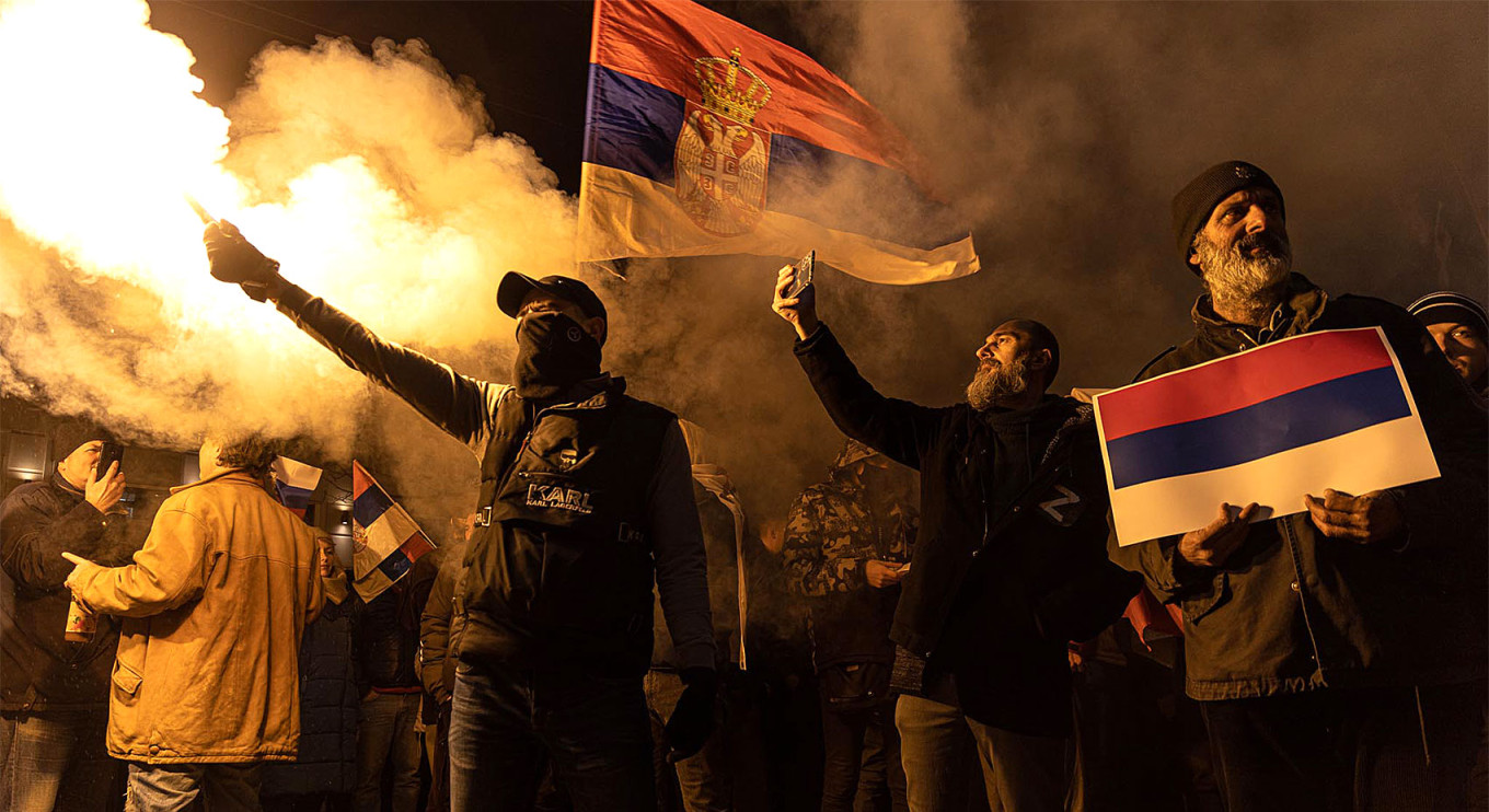 Prorosyjska demonstracja w Belgradzie.