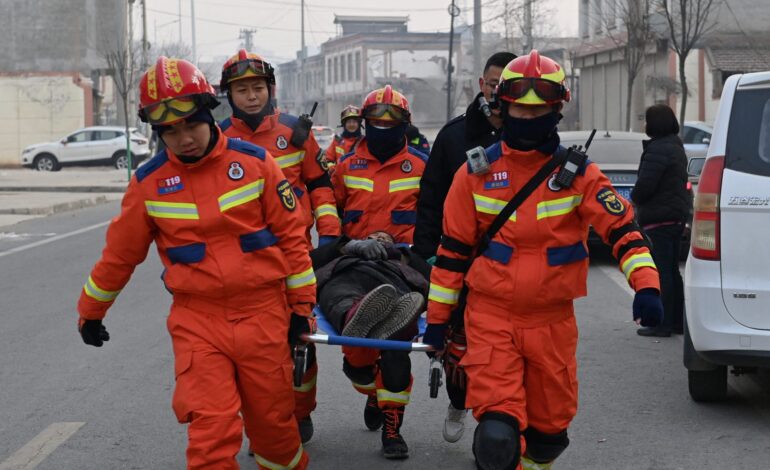 Ponad 110 osób zginęło w trzęsieniu ziemi w północno-zachodnich Chinach |  Wiadomości o trzęsieniach ziemi