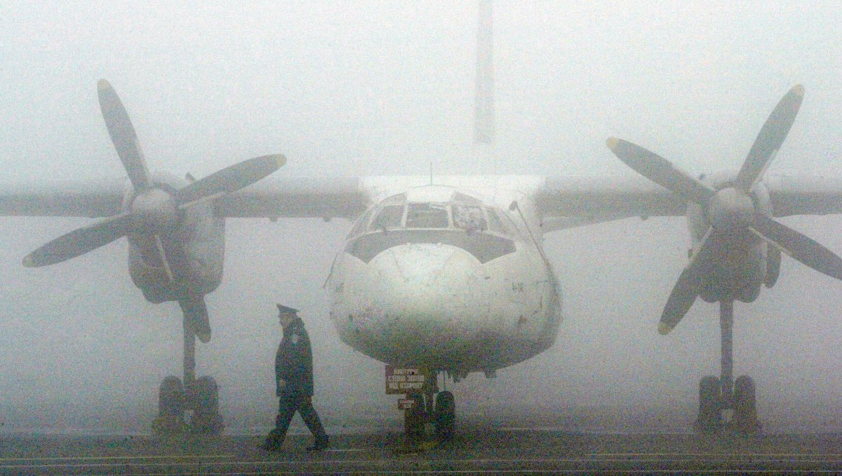 Samolot Antonow-24 