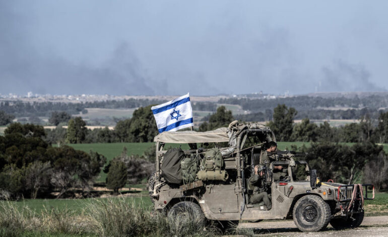 Izrael bombarduje obozy dla uchodźców w środkowej Gazie – mówią mieszkańcy, podczas gdy Netanjahu powtarza naleganie na zniszczenie Hamasu