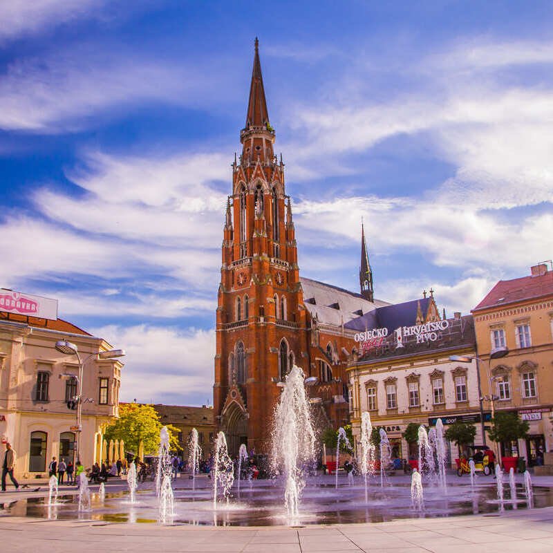 Neogotycka katedra w Osijeku, stolicy Slawonii, regionie w Chorwacji, Europie Środkowej