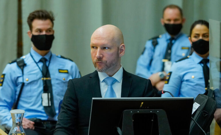 „Samobójczy” Breivik pozywa państwo norweskie za izolację