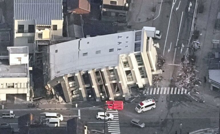 Japonia znosi ostrzeżenia o tsunami, ale ostrzega, że ​​trzęsienia ziemi są „powszechne” |  Wiadomości o trzęsieniach ziemi