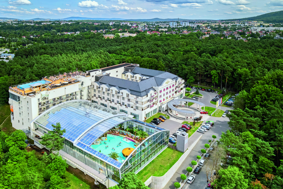 Co roku czterogwiazdkowy Hotel Binkowski i jego tropikalny basen wraz z kompleksem saun w Parku Baranowskim w Kielcach odwiedza 400 tys. gości. To dla nich w planach są kolejne atrakcje, m.in. lodowisko.