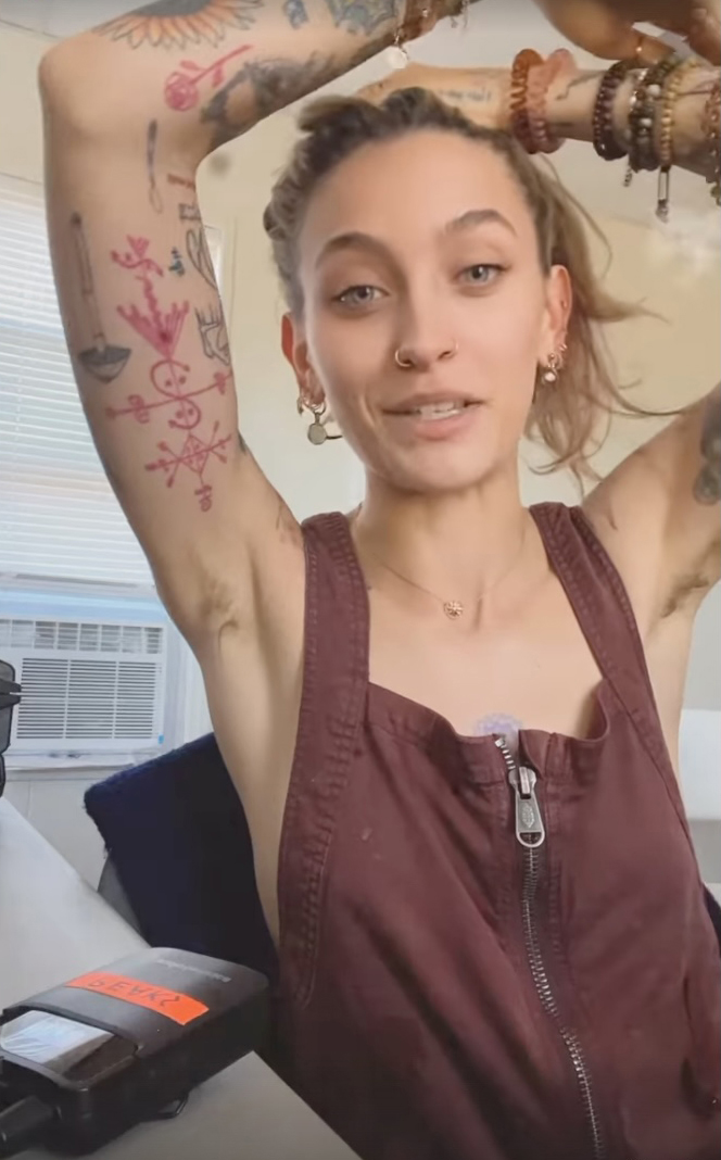 Paris Jackson pokazała tatuaże na ramionach