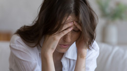 Masz poranną czy popołudniową migrenę? Przyczyny obu są różne