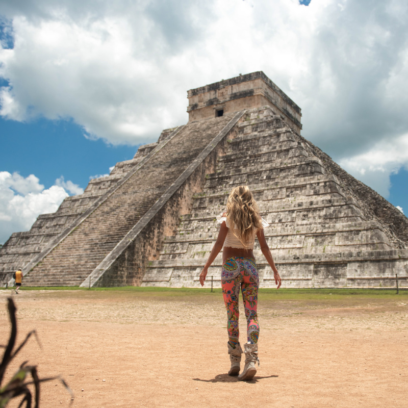 turystyczno-odkrywająca-Chichen-Itza