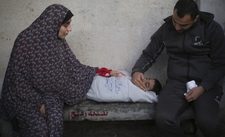 Wojna między Izraelem a Hamasem: ponad 12 300 nieletnich Palestyńczyków zginęło w Gazie – twierdzą urzędnicy ds. zdrowia