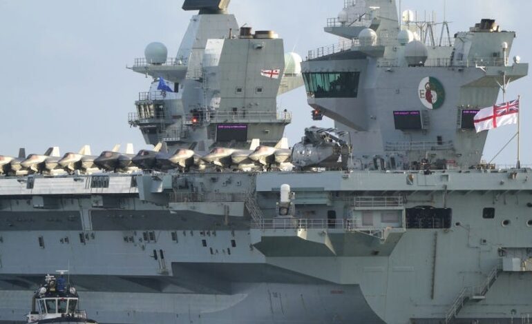 Awaria brytyjskiego lotniskowca o wartości 3,7 miliarda dolarów pokazuje, że Royal Navy z trudem dotrzymuje kroku
