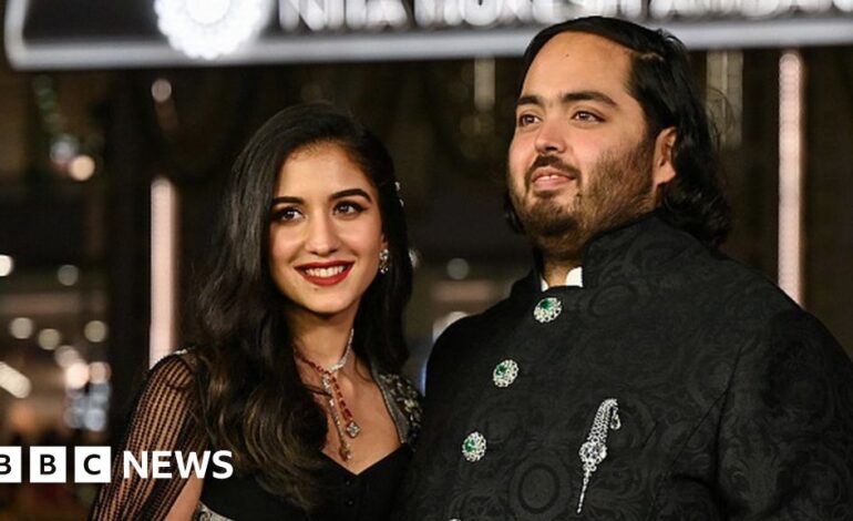 Anant Ambani: Bogaci świata w Indiach na gali przedślubnej syna potentata