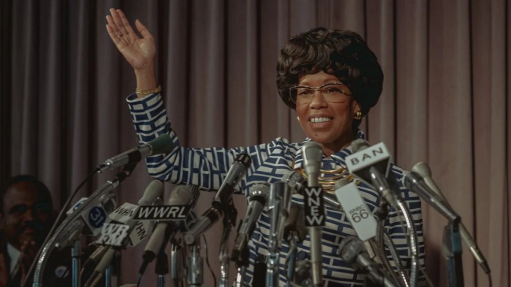 Regina King jako Shirley Chisholm "Shirley" (Netflix)