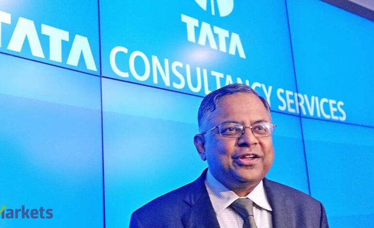 Dlaczego firma Tata Sons doi za 9000 crore rupii od swojej największej dojnej krowy TCS?  4 możliwe powody
