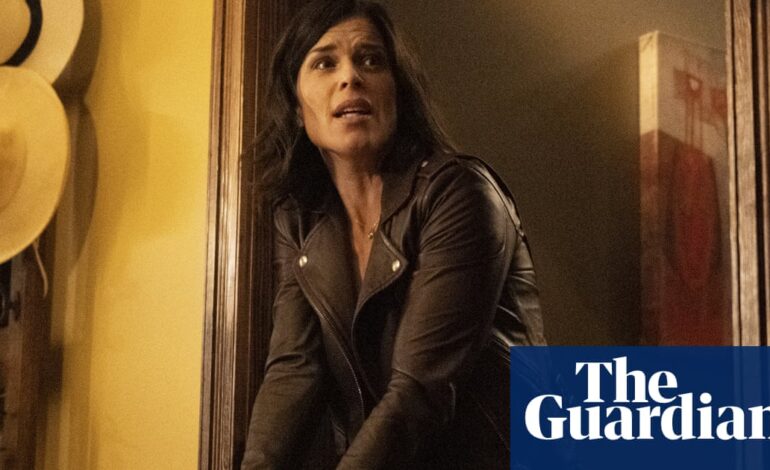 Neve Campbell powraca do serii Scream po kontrowersjach |  Horrory
