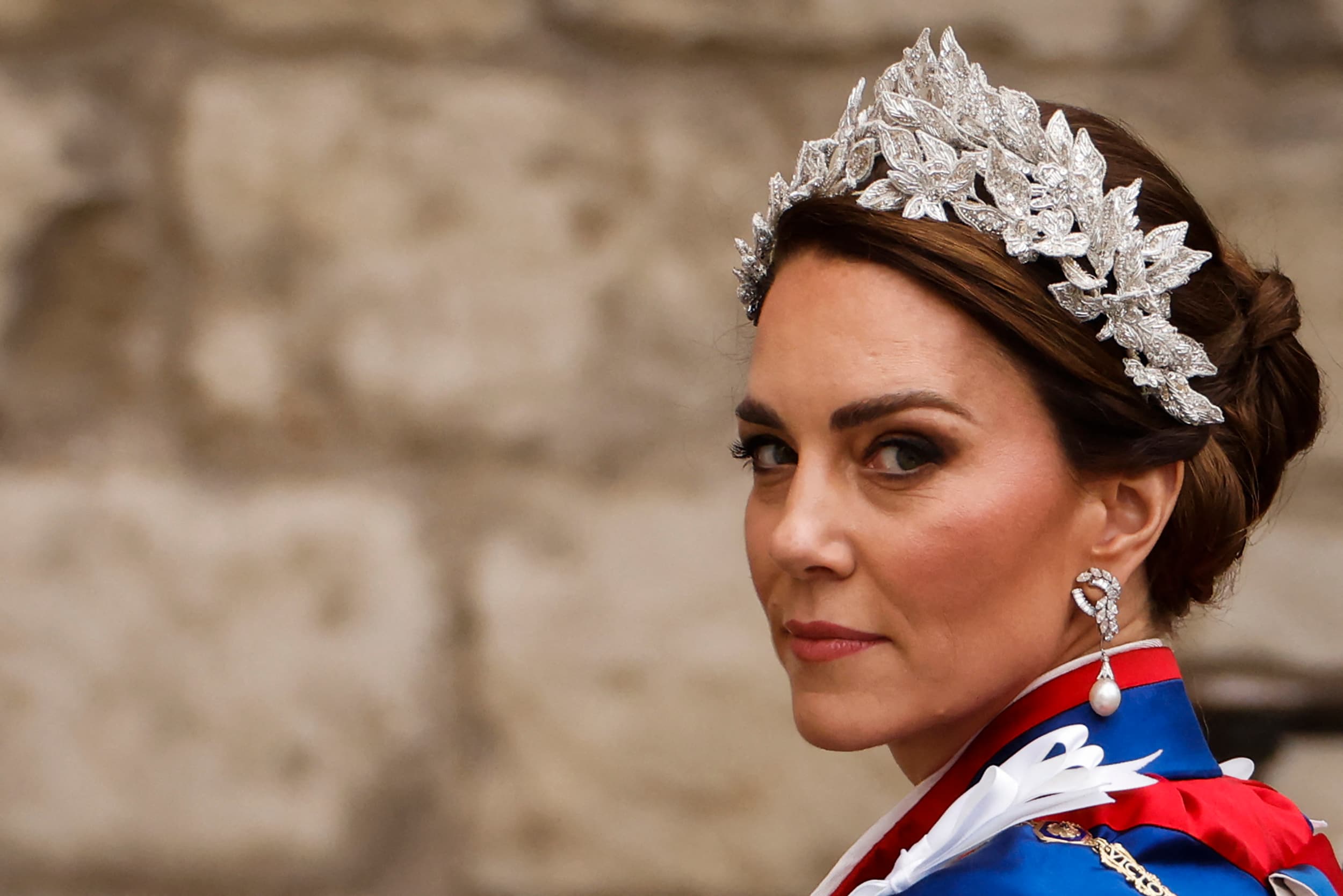 Armia brytyjska twierdzi, że Kate Middleton weźmie udział w dorocznej ceremonii, ale później usuwa post