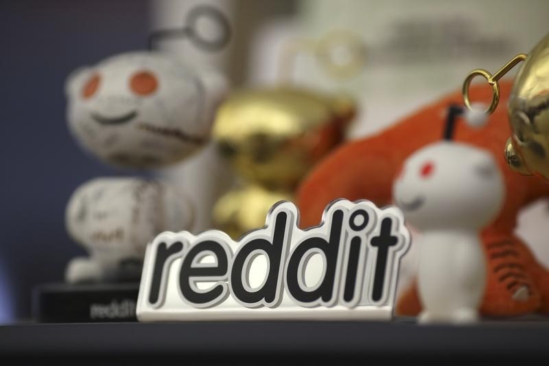 Gwałtowne wzrosty akcji Reddit: czy inwestorzy mają apetyt na powrót spółek przynoszących straty?
