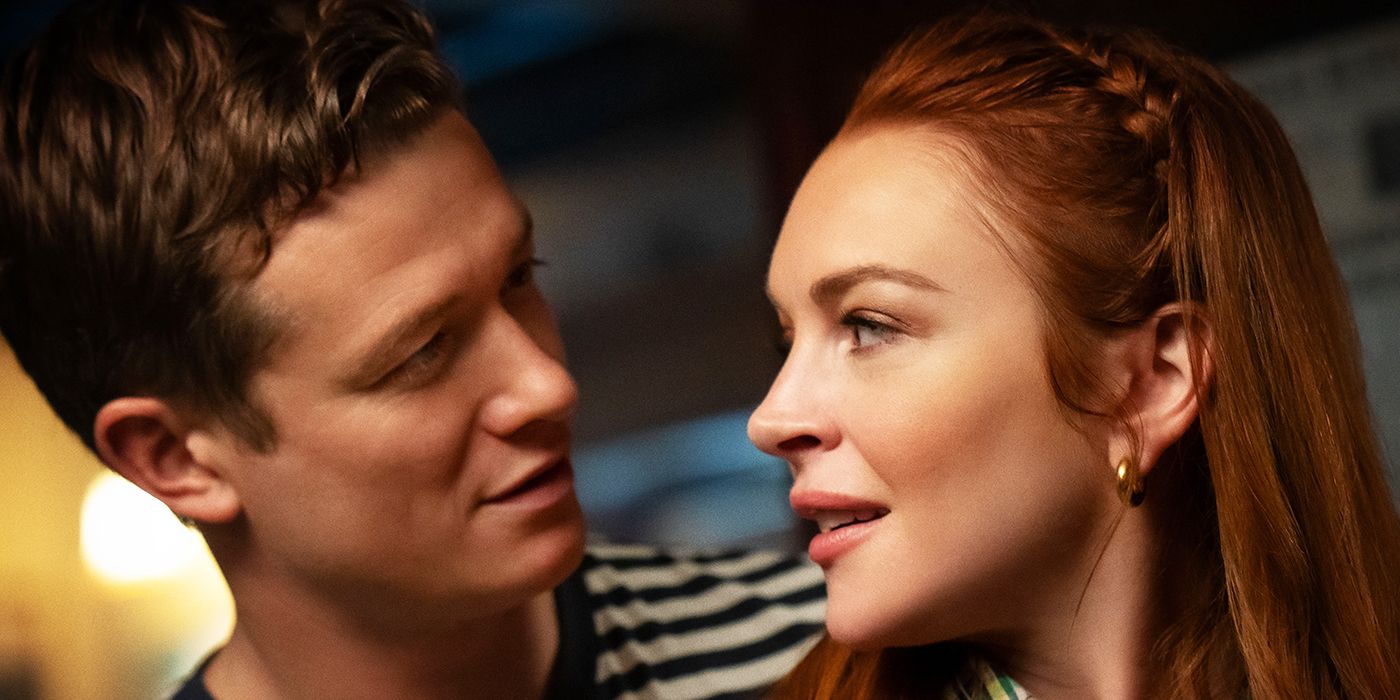 Ed Speleers jako James i Lindsay Lohan jako Maddie patrzą na siebie w „Irish Wish”.