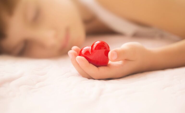 Jakość snu i zdrowie serca: wzajemnie powiązany związek