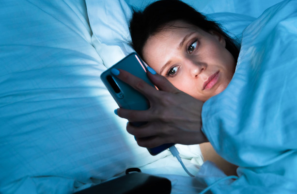 Ekspert od snu: Smartfony i ich wpływ na sen
