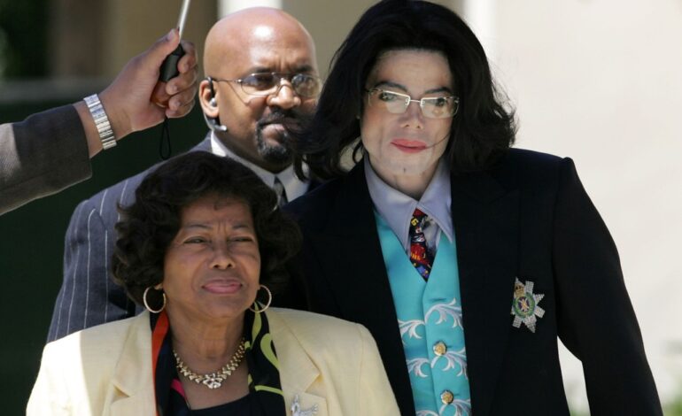 Mama Michaela Jacksona otrzymała 55 milionów dolarów od jego śmierci: przedstawiciele ds. nieruchomości