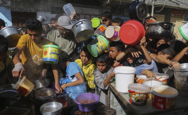 Eksperci twierdzą, że Gaza i Haiti są na skraju głodu.  Oto, co to oznacza