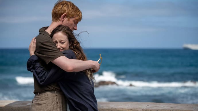 Domhnall Gleeson i Andrea Riseborough w Alicji i Jacku.