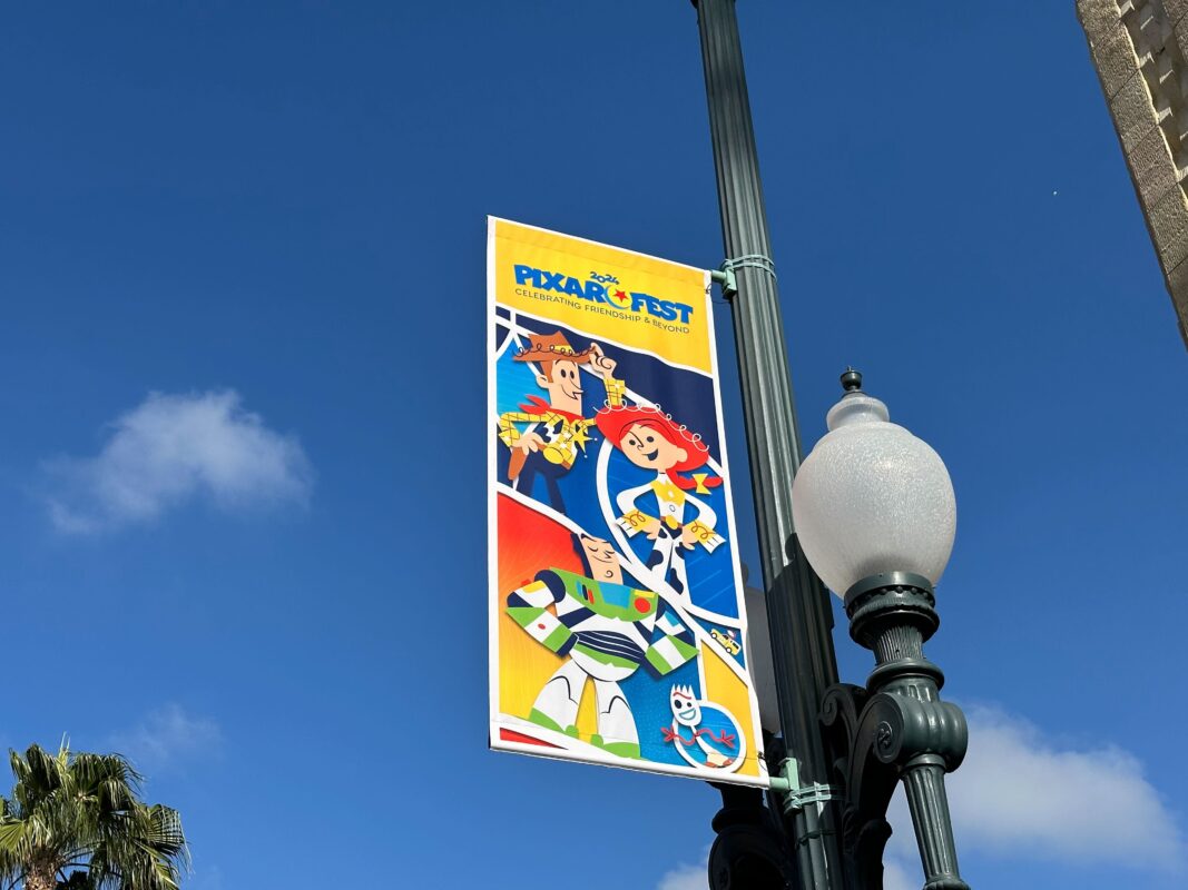 Festiwal Pixara "Historia zabawek" transparent