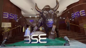 Akcje BSE dają w ciągu roku ponad 600%.