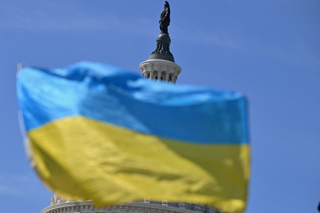 Pakiet pomocy USA podniósł Ukraińców na duchu