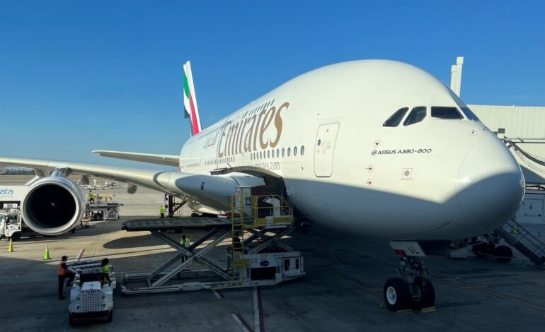 Linie Emirates przepraszają za awarię operacyjną