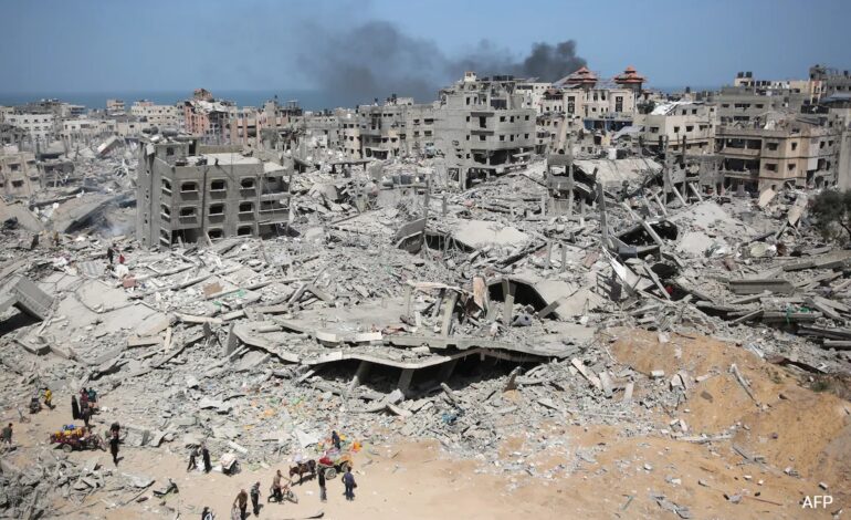 Izraelska wojna w Gazie, Izrael uderza w Gazę, gdy groźba masowego ataku Iranu stawia region na krawędzi