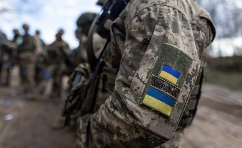 Po wznowieniu pomocy USA Ukraina będzie próbowała wydostać się z kłopotów