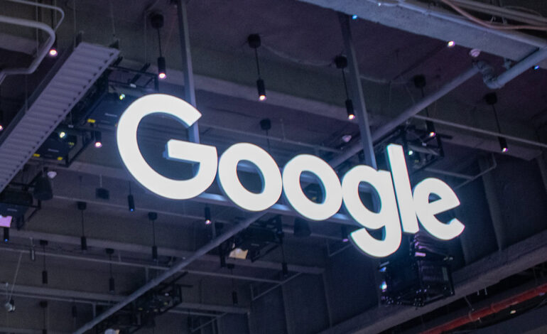 Google ostrzega przed „nową rzeczywistością” w obliczu potknięć wyszukiwarki