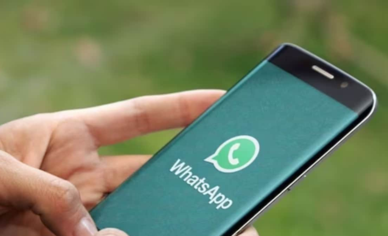 WhatsApp umożliwia teraz użytkownikom iPhone’a logowanie się bez użycia haseł: oto jak to zrobić