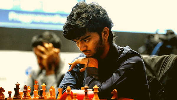 D Gukesh podczas turnieju mężczyzn Tata Steel Chess India w Kalkucie, poniedziałek, 5 września 2023 r. Zdjęcie ekspresowe.  przez Partha Paula.