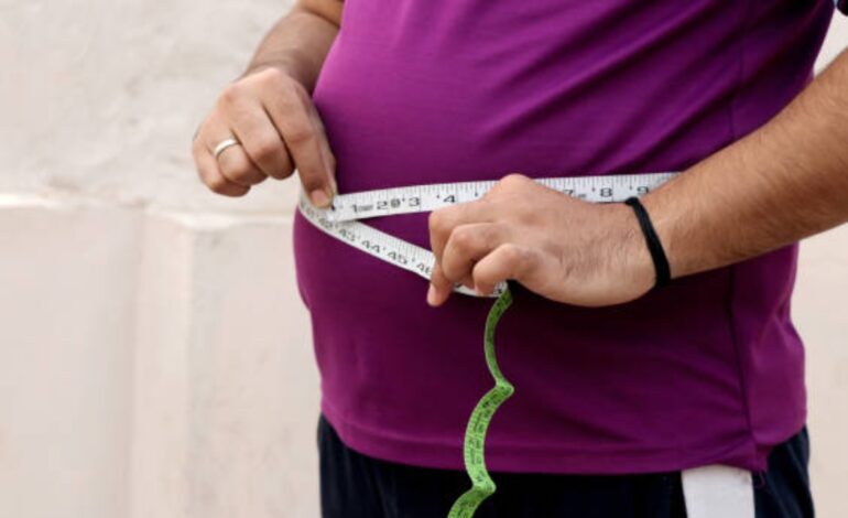 Z nowego badania wynika, że ​​prawie 40% przypadków raka wynika z otyłości