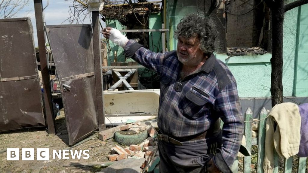 Ukraina: Setki osób uciekają z rejonu Charkowa po rosyjskim ataku transgranicznym